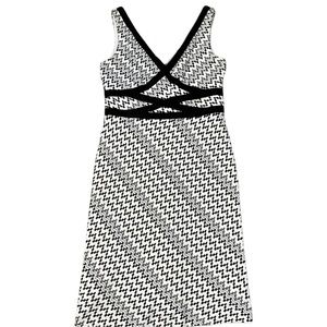 KAY UNGER NEW YORK Women's Black Ivory Sleeveless‎ Knit Dress Stretch Lined
6